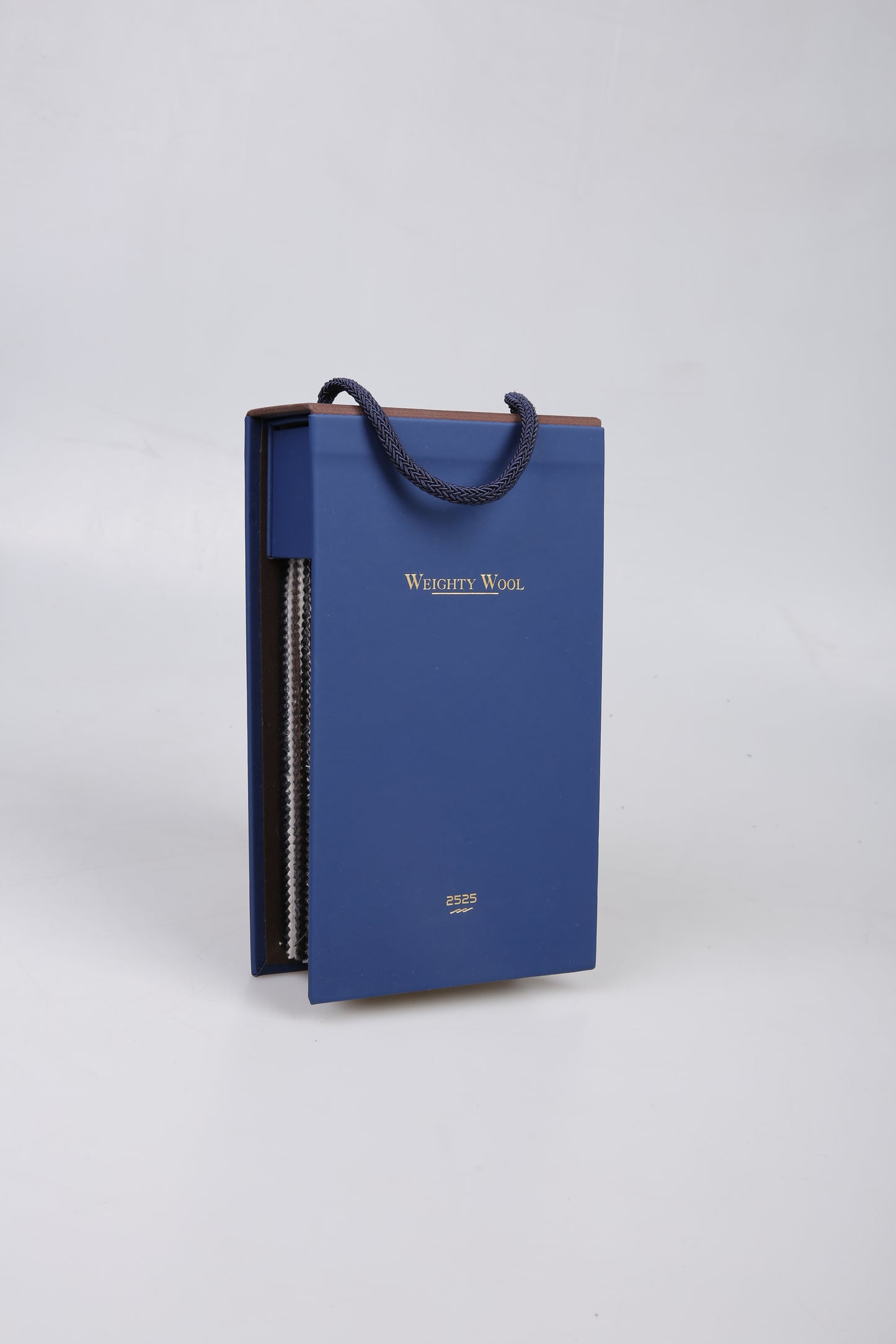 RC - Weighty Wool (2525)